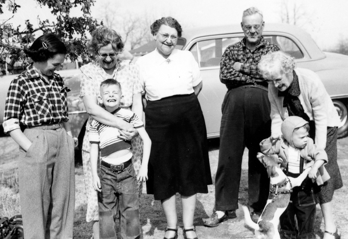Rosemary, Grandma, Ed, Mrs. Akins, Grandad, Opal, Bill & Rusty