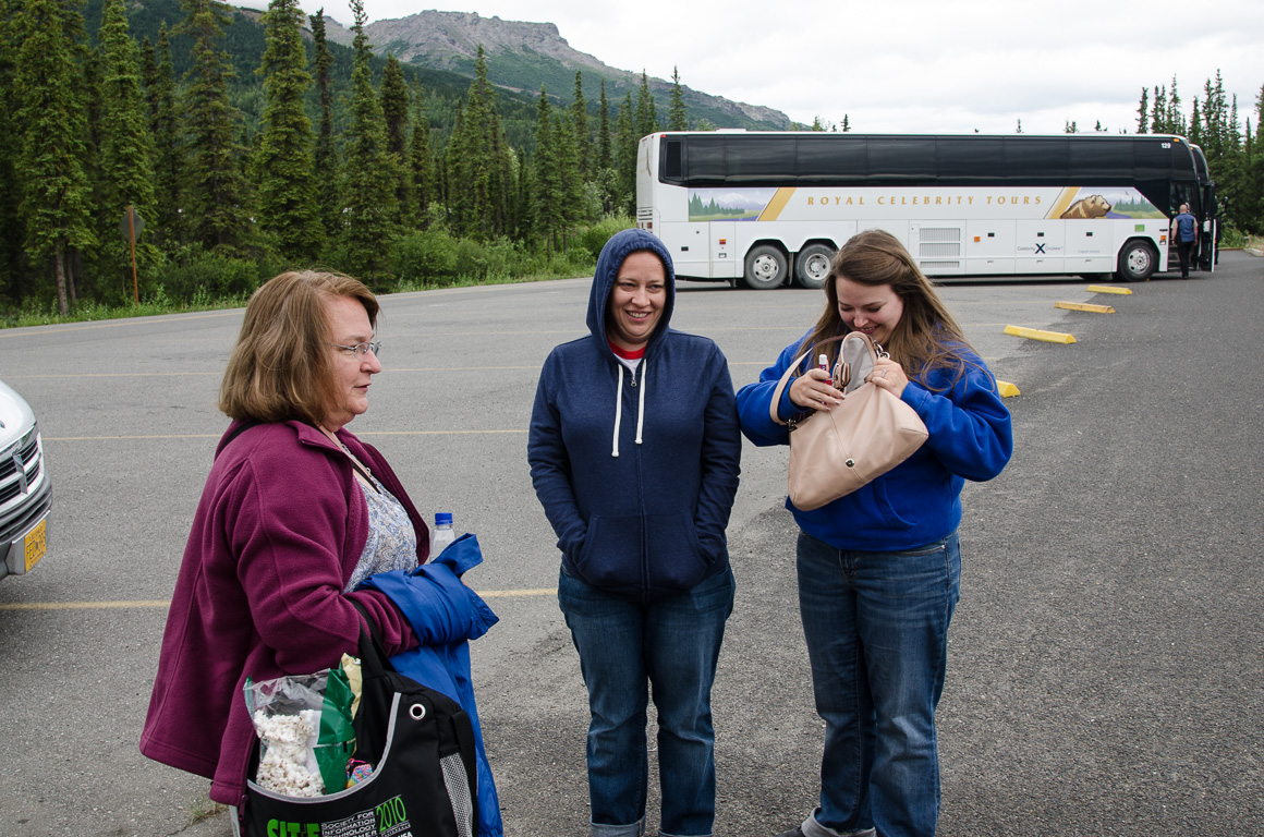 Martha, Kristy & Megan waiting for the bus