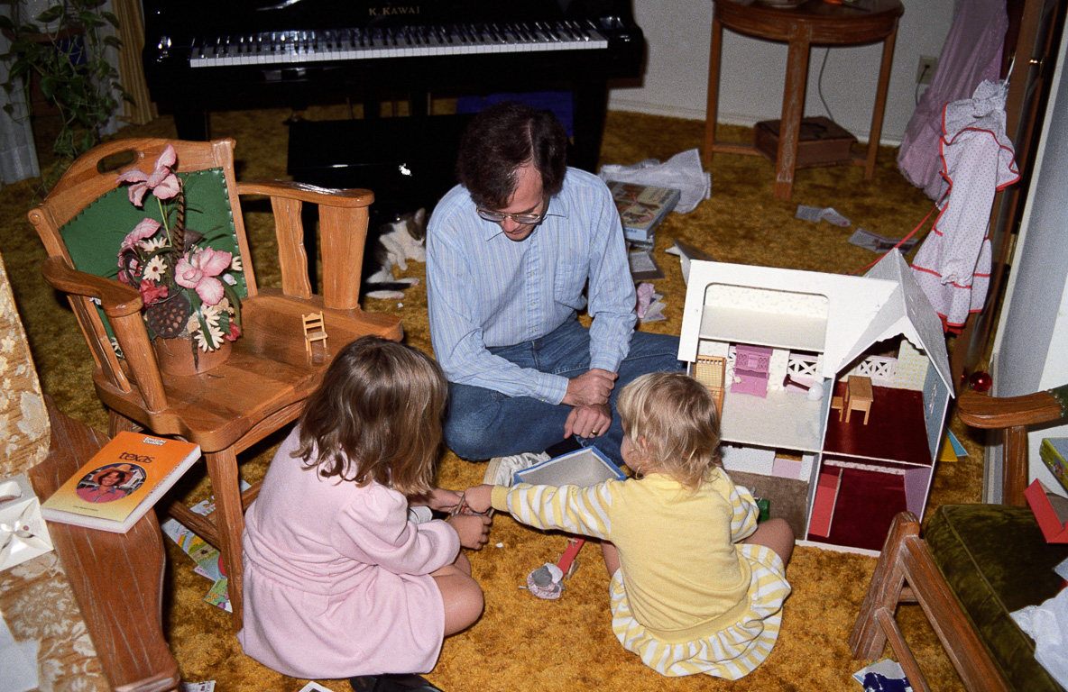 Kristy, Bill & Megan (Christmas, 1987)